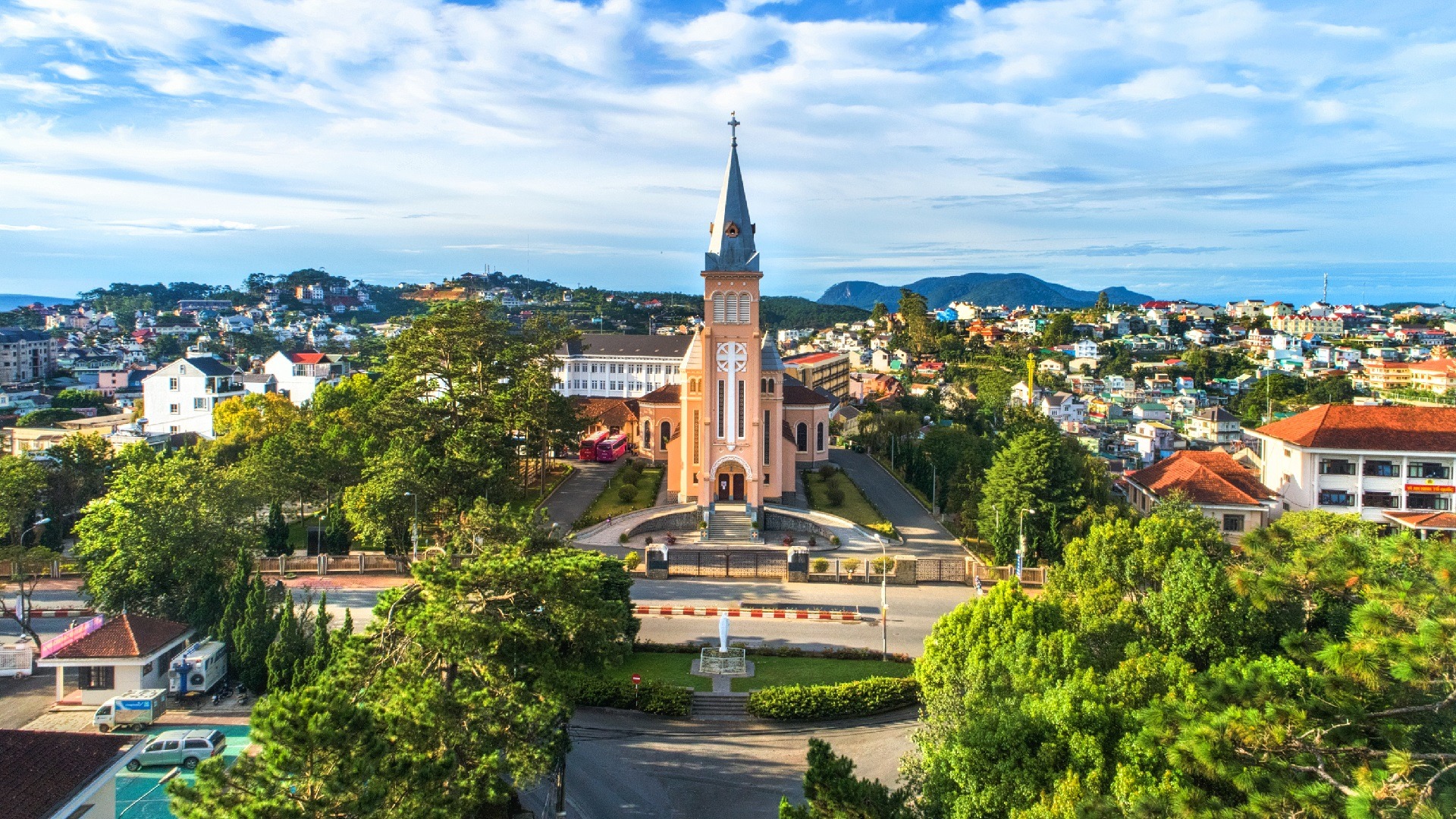 Da Lat: The City of Eternal Spring